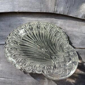 Metropolitan Museum of Art Glass Sandwich Hairpin Shell Dish Clear Pressed Glass